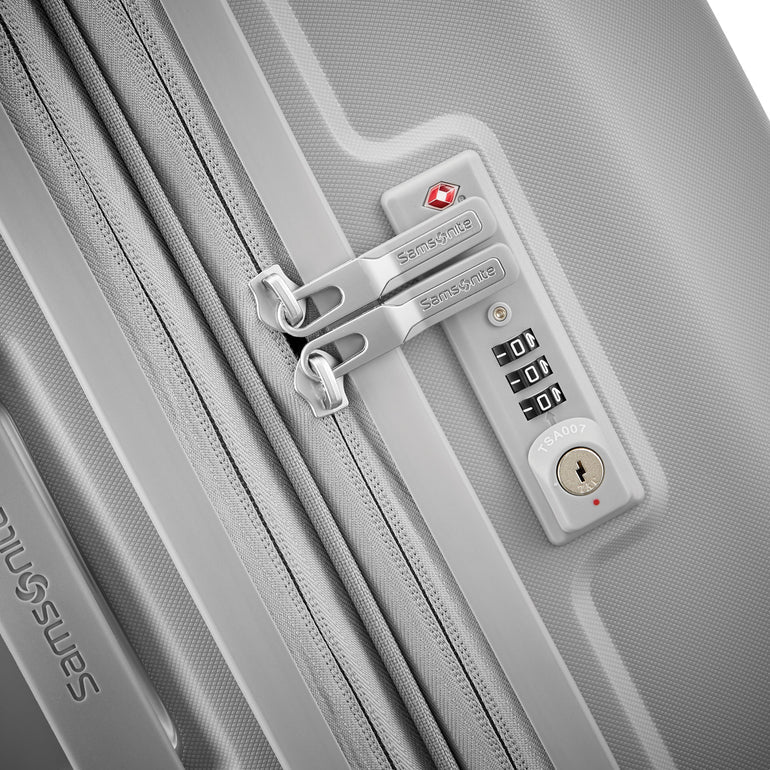 Samsonite Outline Pro Set 9