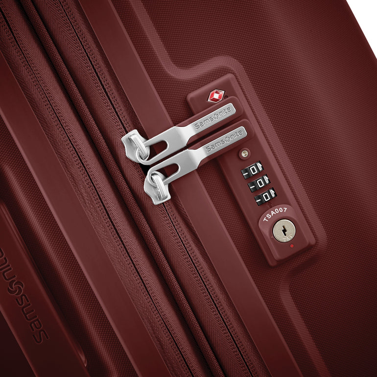 Samsonite Outline Pro Set 47