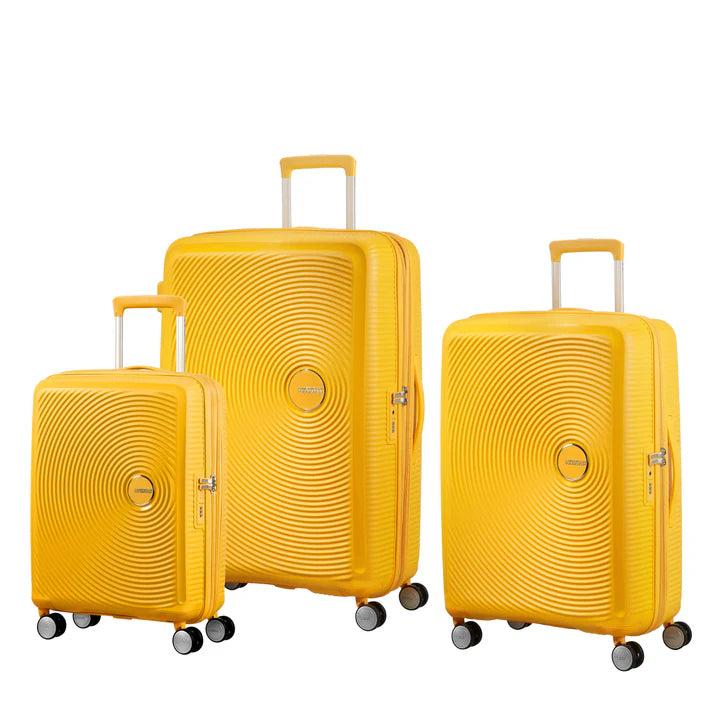 American Tourister Curio Set