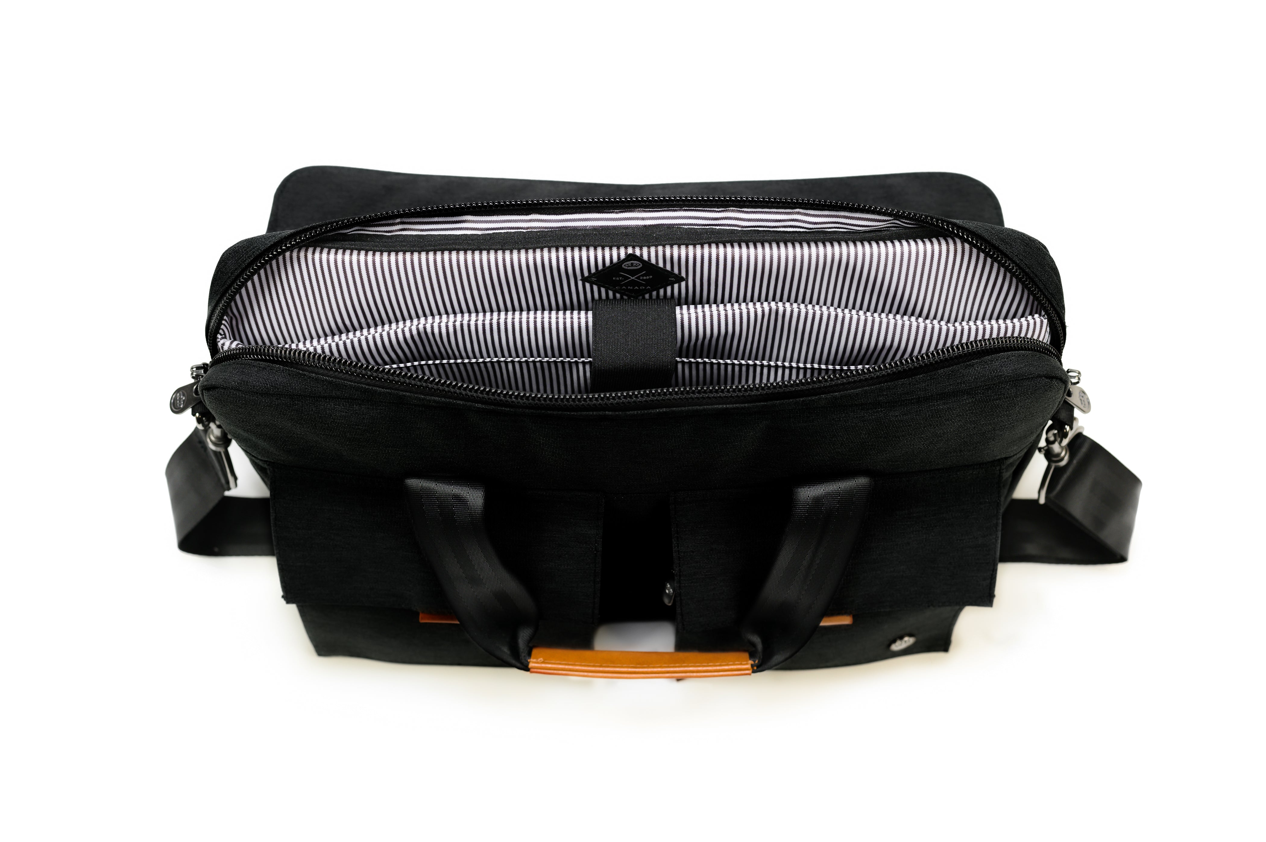 PKG Richmond Messenger Bag 10