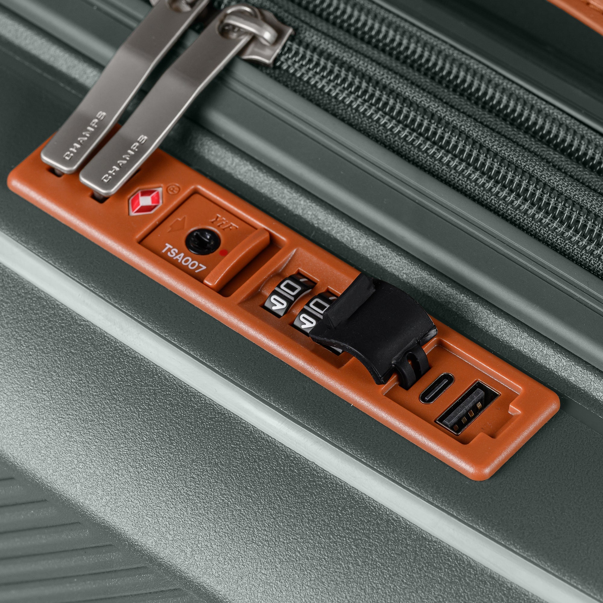 Vintage Aura / Carry-on 31