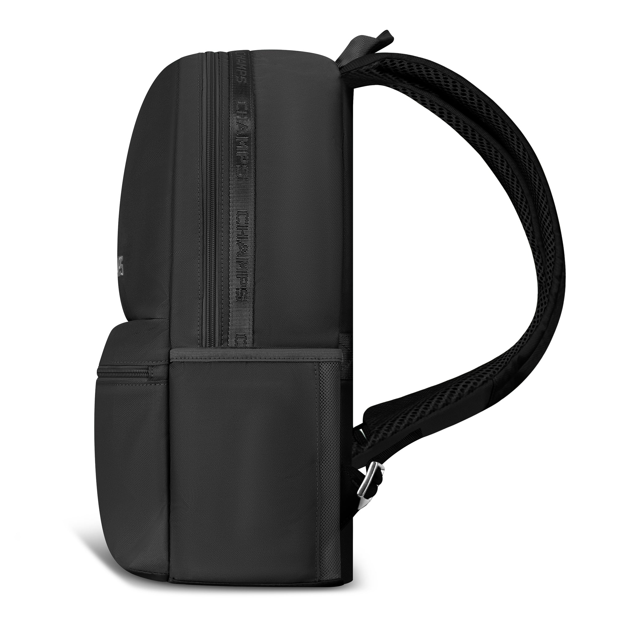 Onyx / Essential Backpack 4