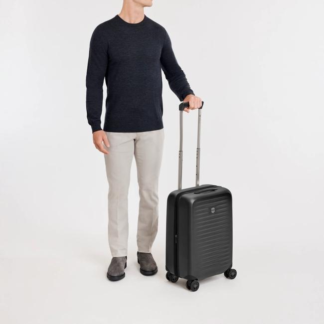 VIctorinox Airox Advanced Frequent Flyer Carry-on 5