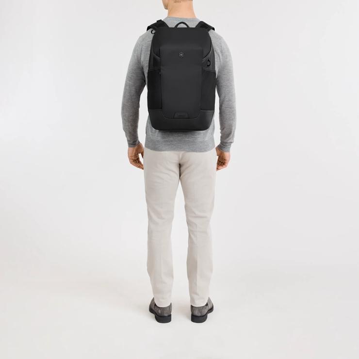 Victorinox Altmont Modern Commuter Backpack 10