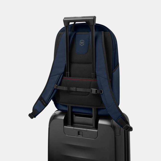 Victorinox Altmont Modern Deluxe Backpack 27