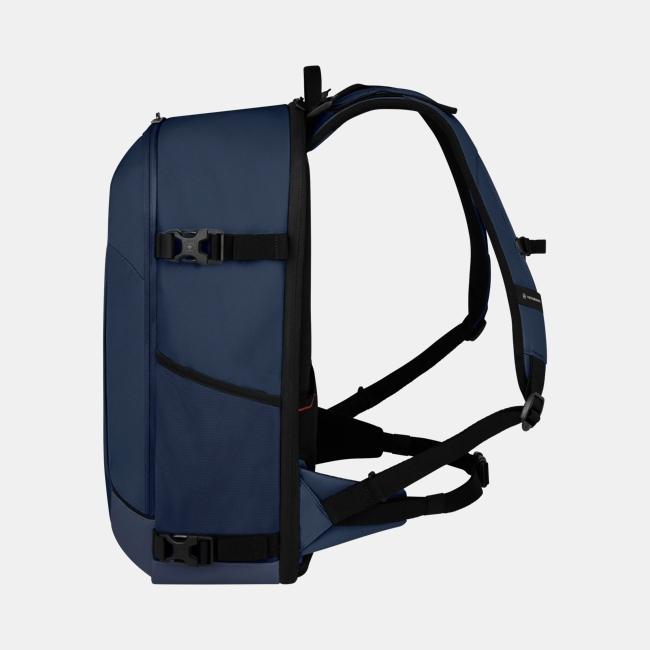 Victorinox Altmont Modern Traveler Backpack 16