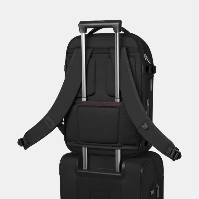 Victorinox Werks Traveler 7.0 Boarding Bag 11