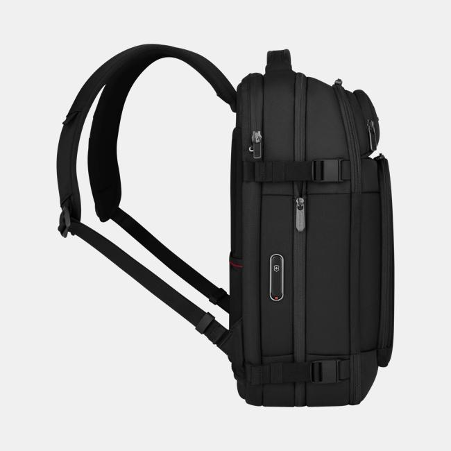Victorinox Werks Traveler 7.0 Boarding Bag 23