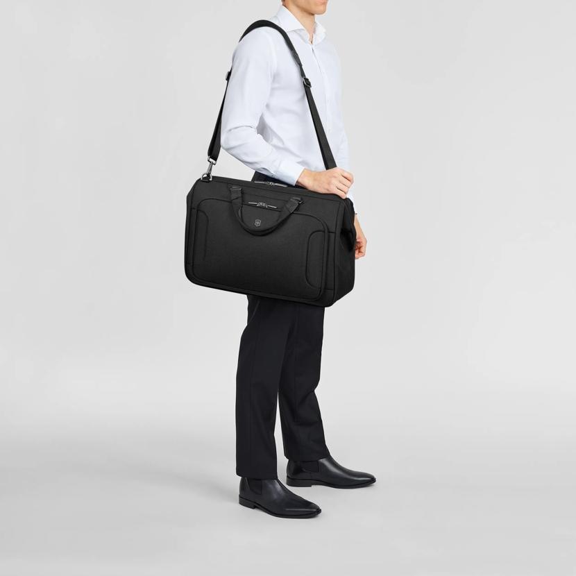 Victorinox Werks Traveler 7.0 Weekender 8