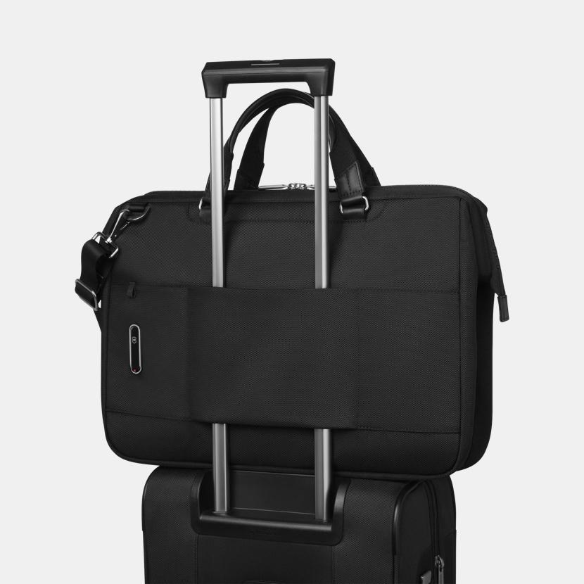 Victorinox Werks Traveler 7.0 Weekender 11