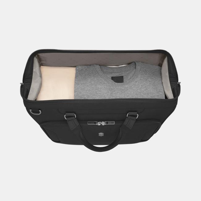 Victorinox Werks Traveler 7.0 Weekender 33