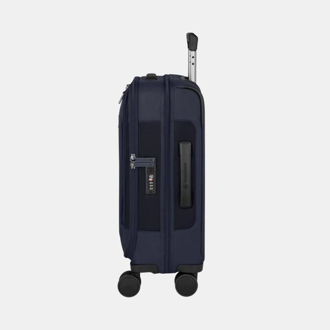 Victorinox Werks Traveler 7.0 Global Carry-On 33
