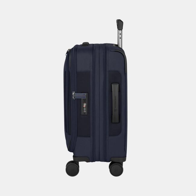 Victorinox Werks Traveler 7.0 Global Carry-On 34