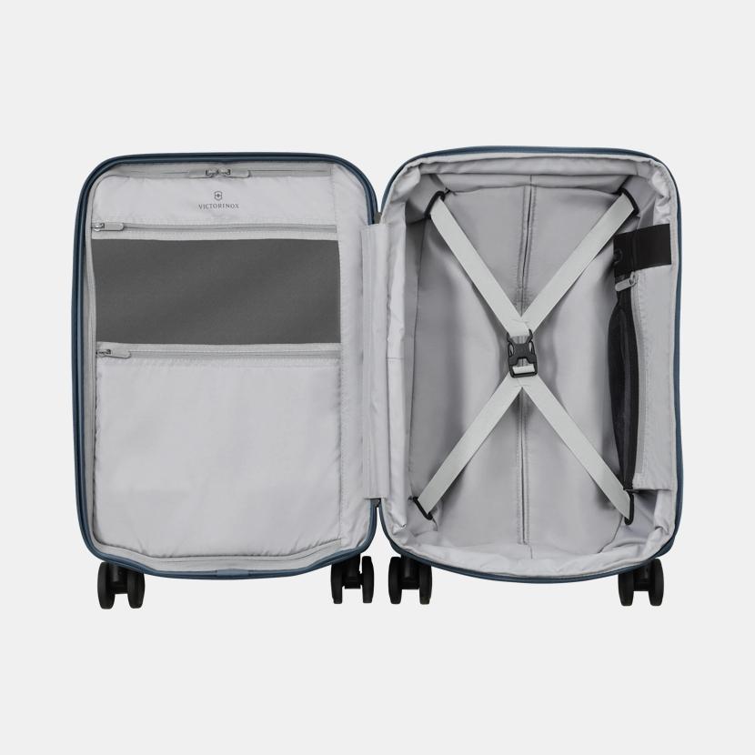 Victorinox Connex Frequent Flyer Hardside Carry-On 14