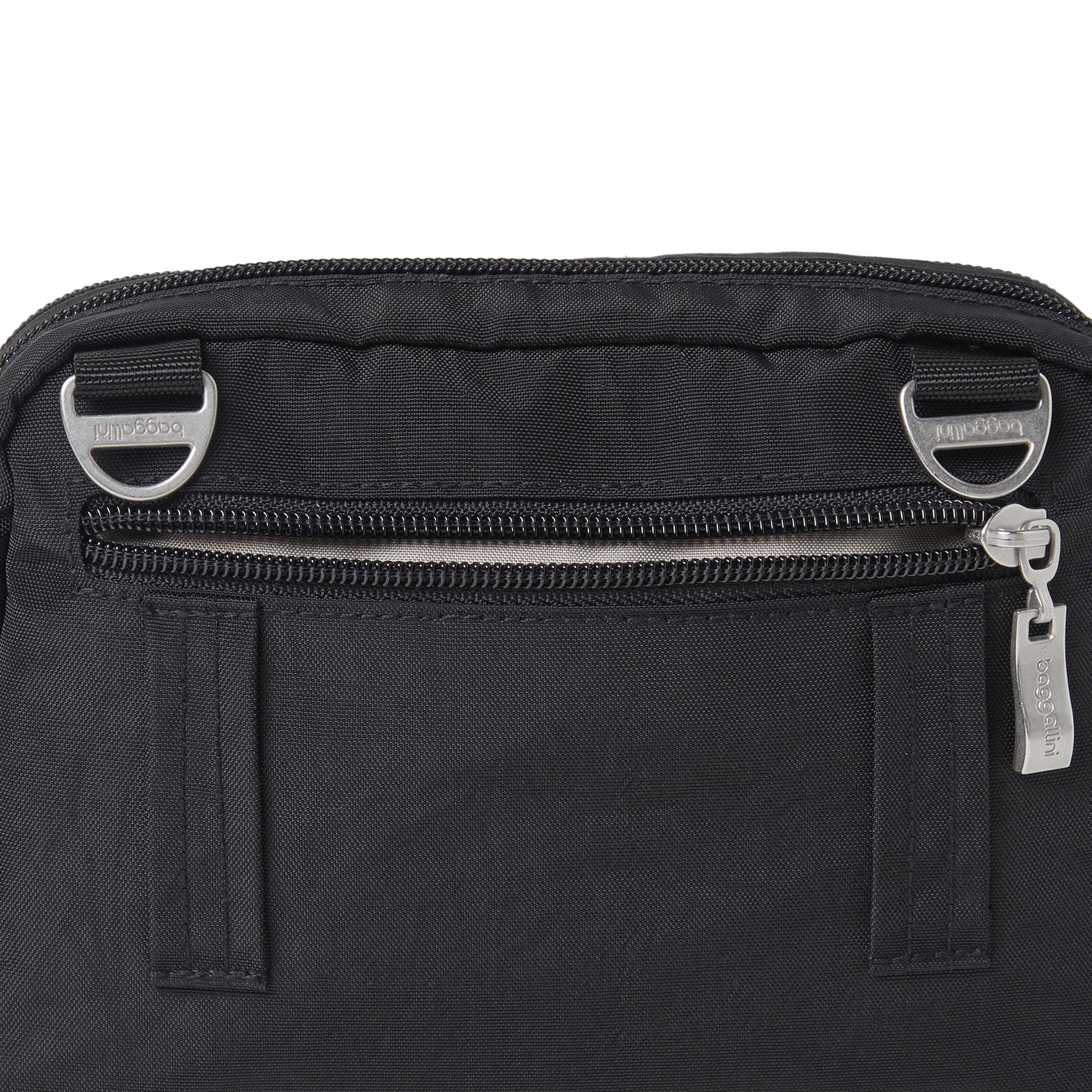 Legacy Triple Zip Bagg 24