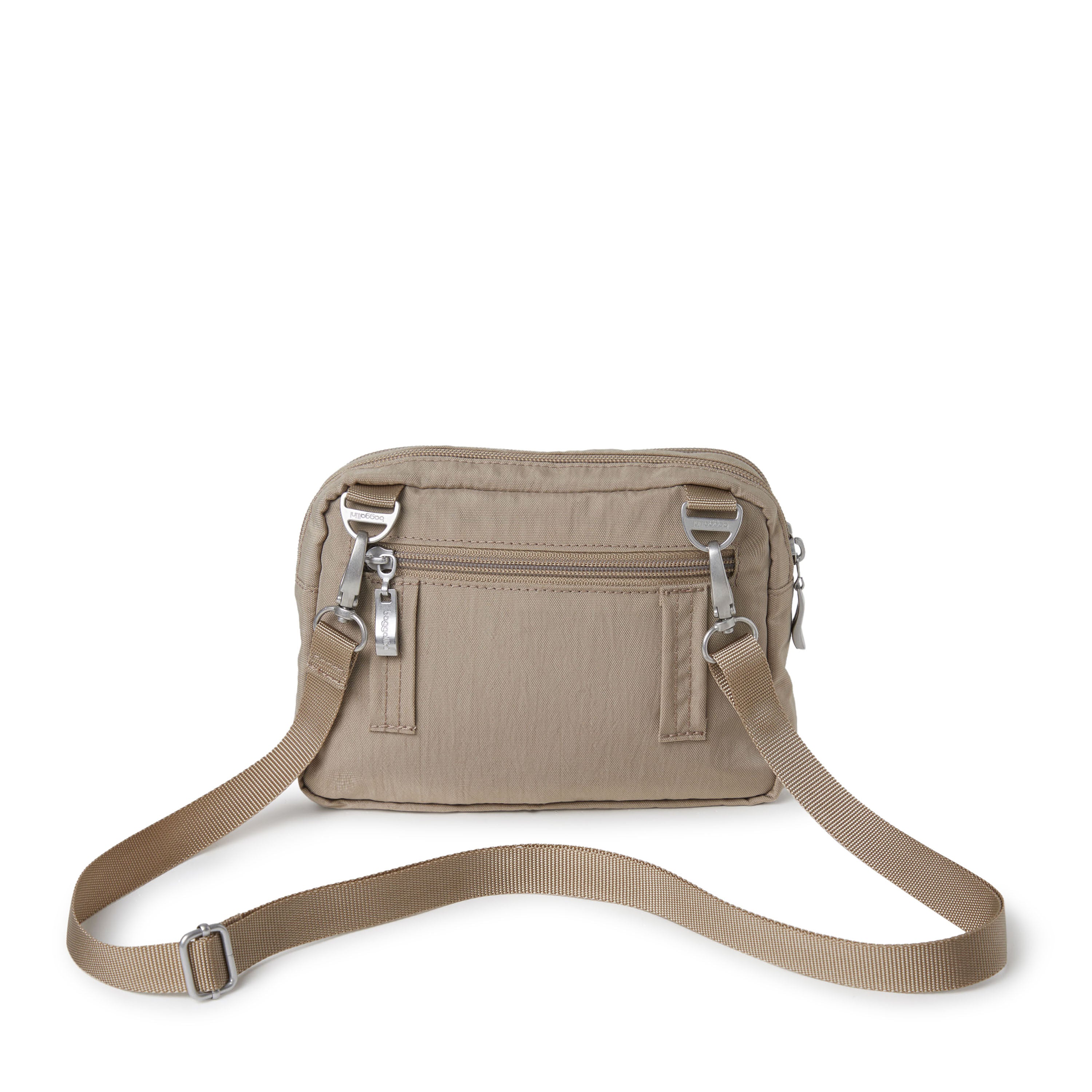 Legacy Triple Zip Bagg 26