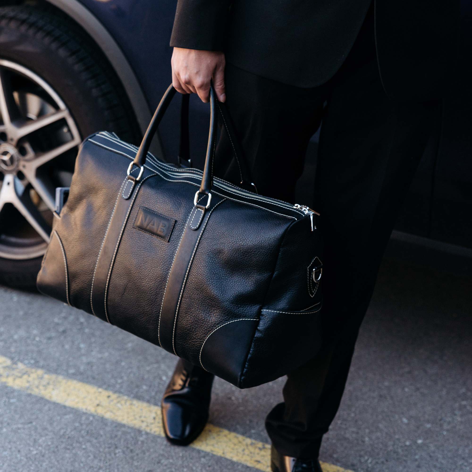 NAB Leather - The Shield Duffle 3