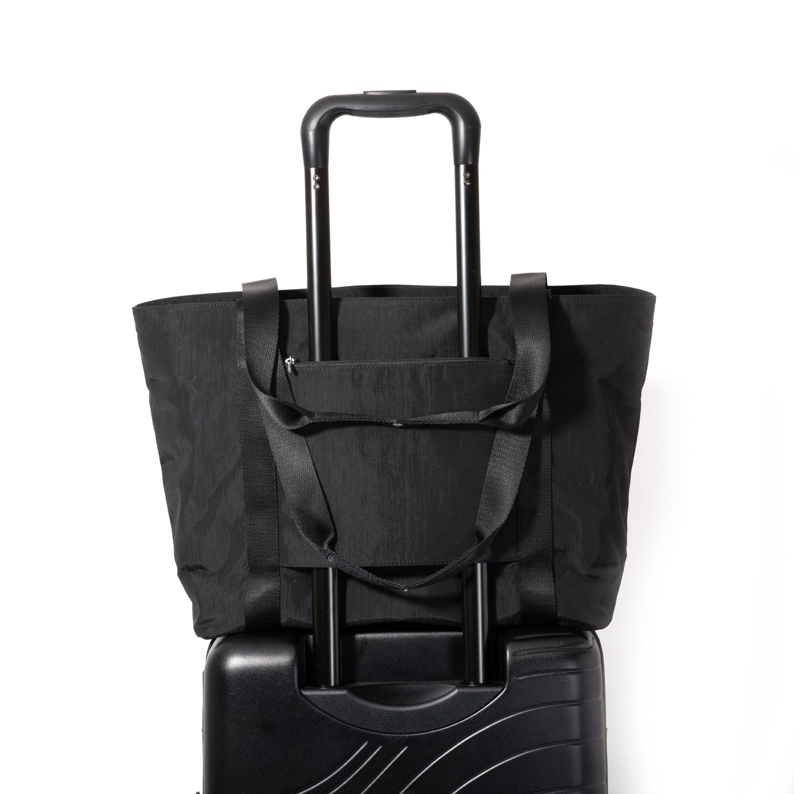 Via Large Tote 22