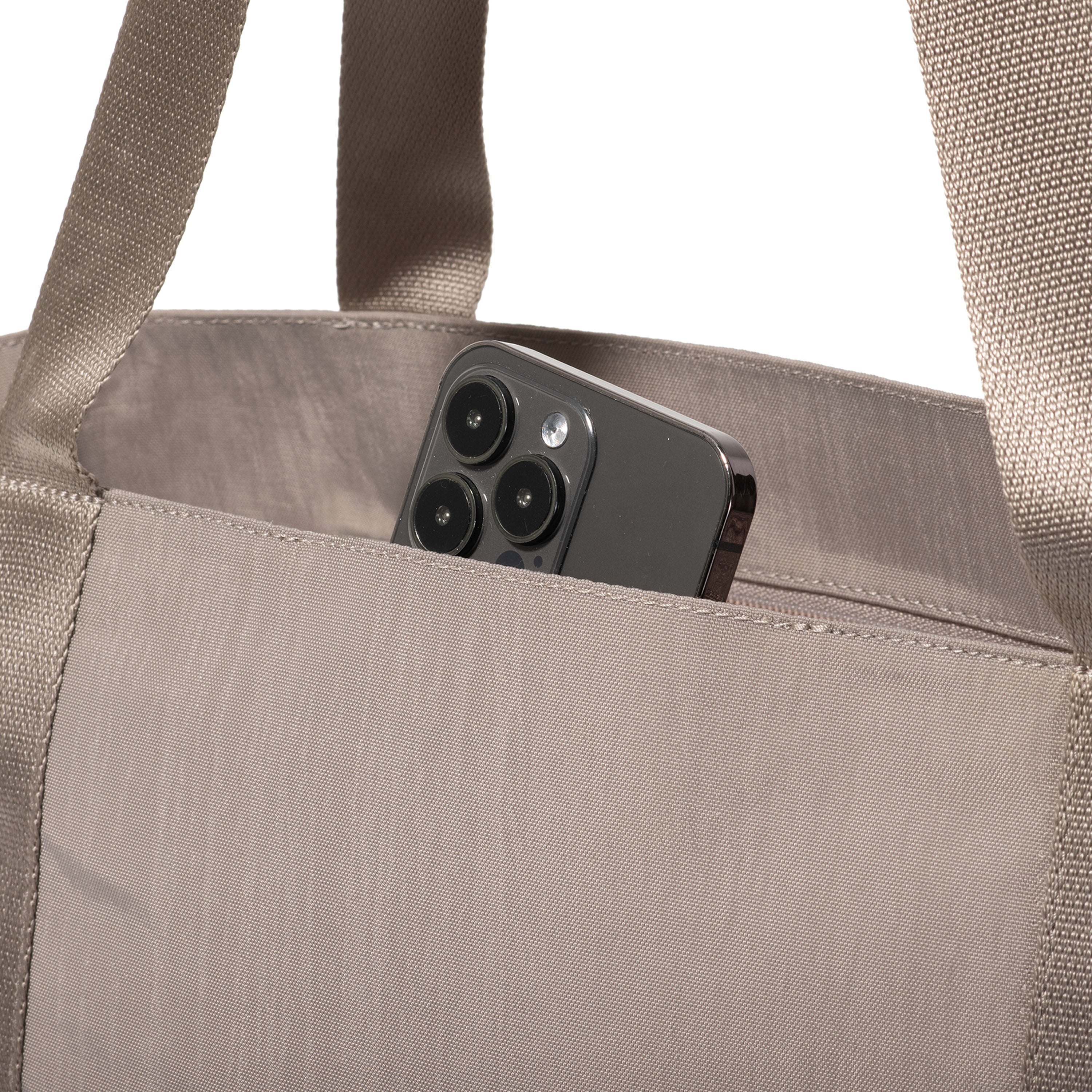 Via Large Tote 7