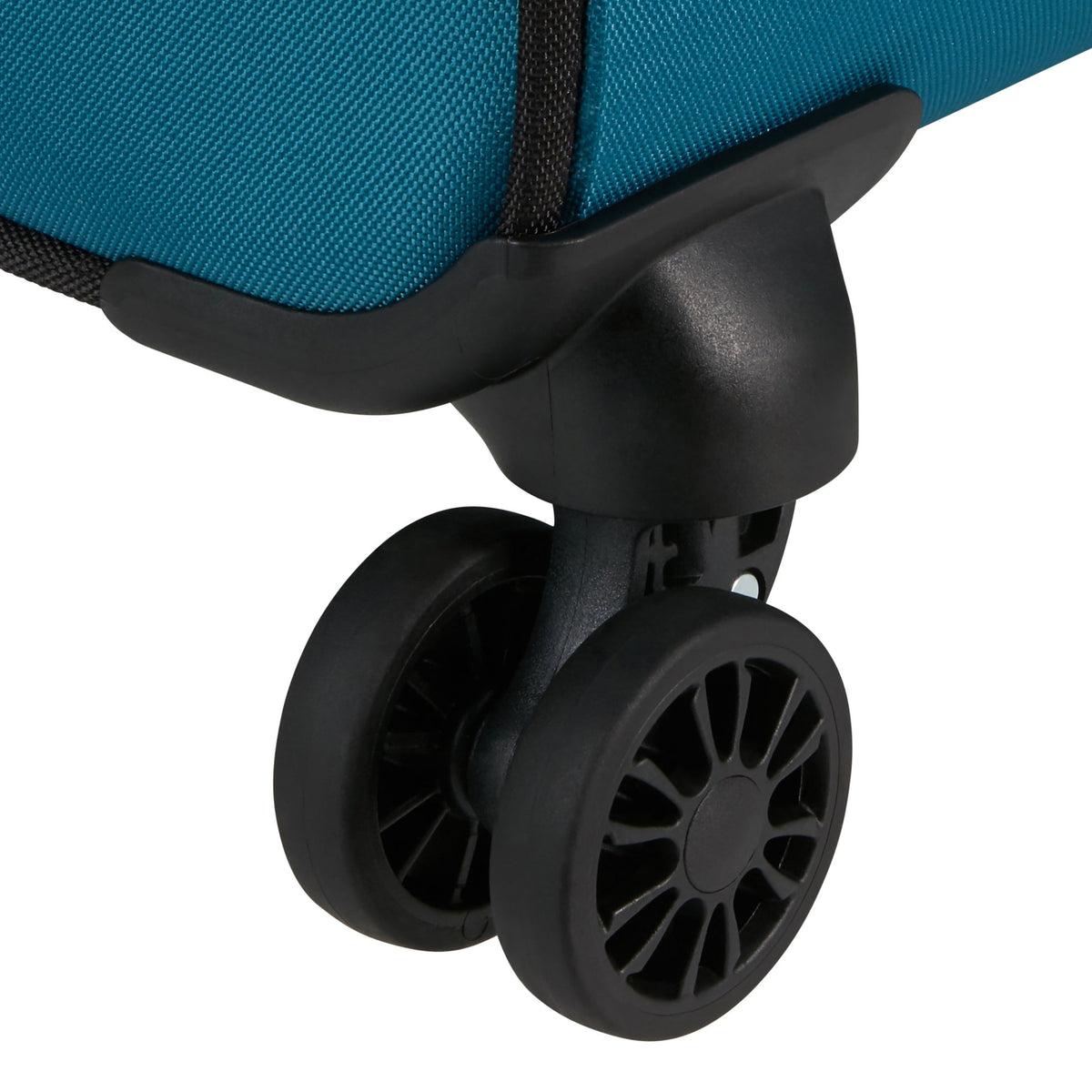 American Tourister Daring Dash™ Spinner Expandable Carry-On 26