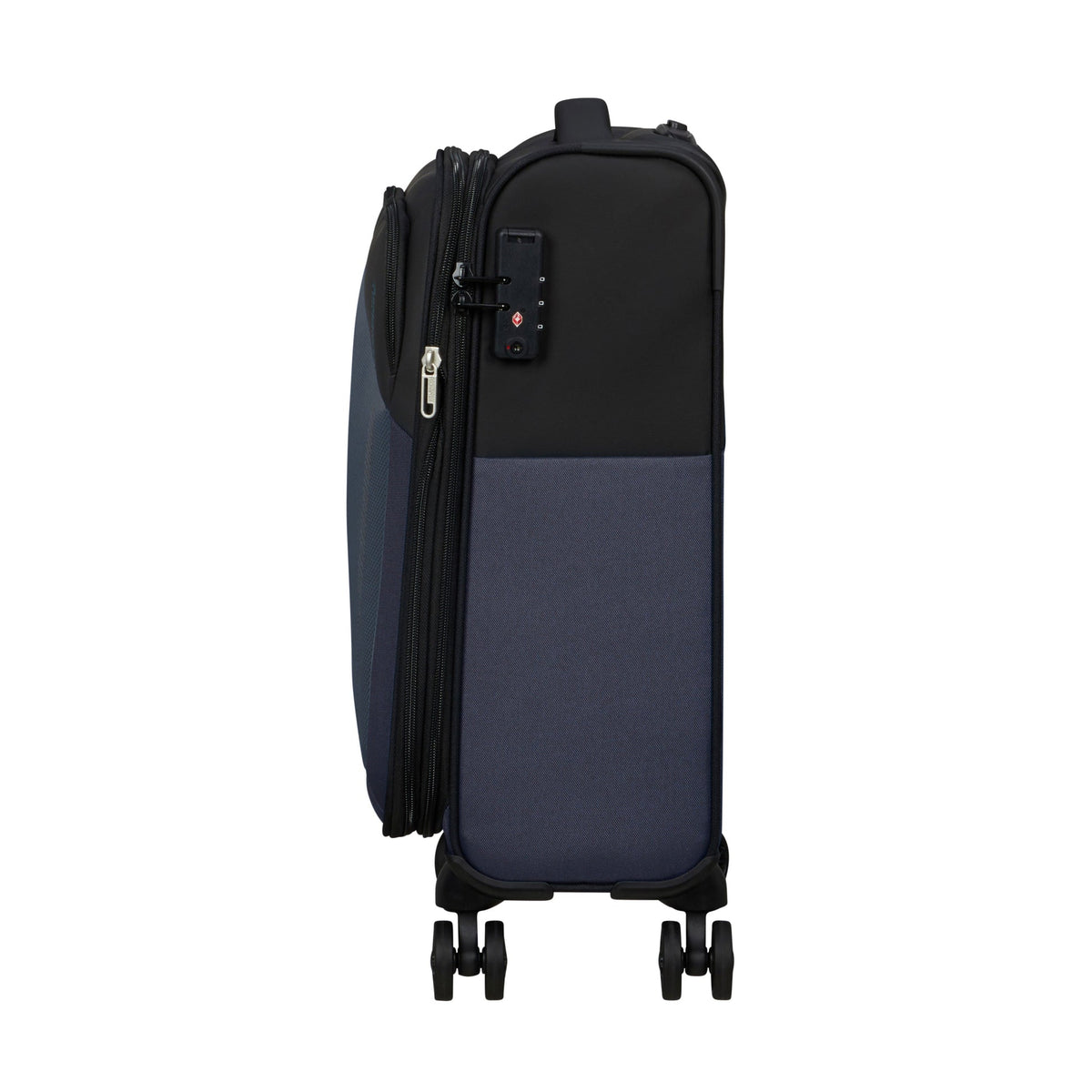 American Tourister Daring Dash™ Spinner Expandable Carry-On 19