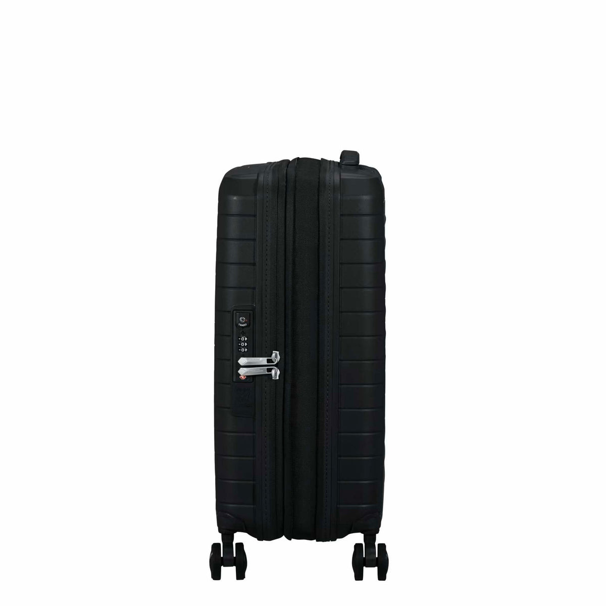 American Tourister FastForward™ Expandable Spinner 2-Piece Nested Luggage Set 30