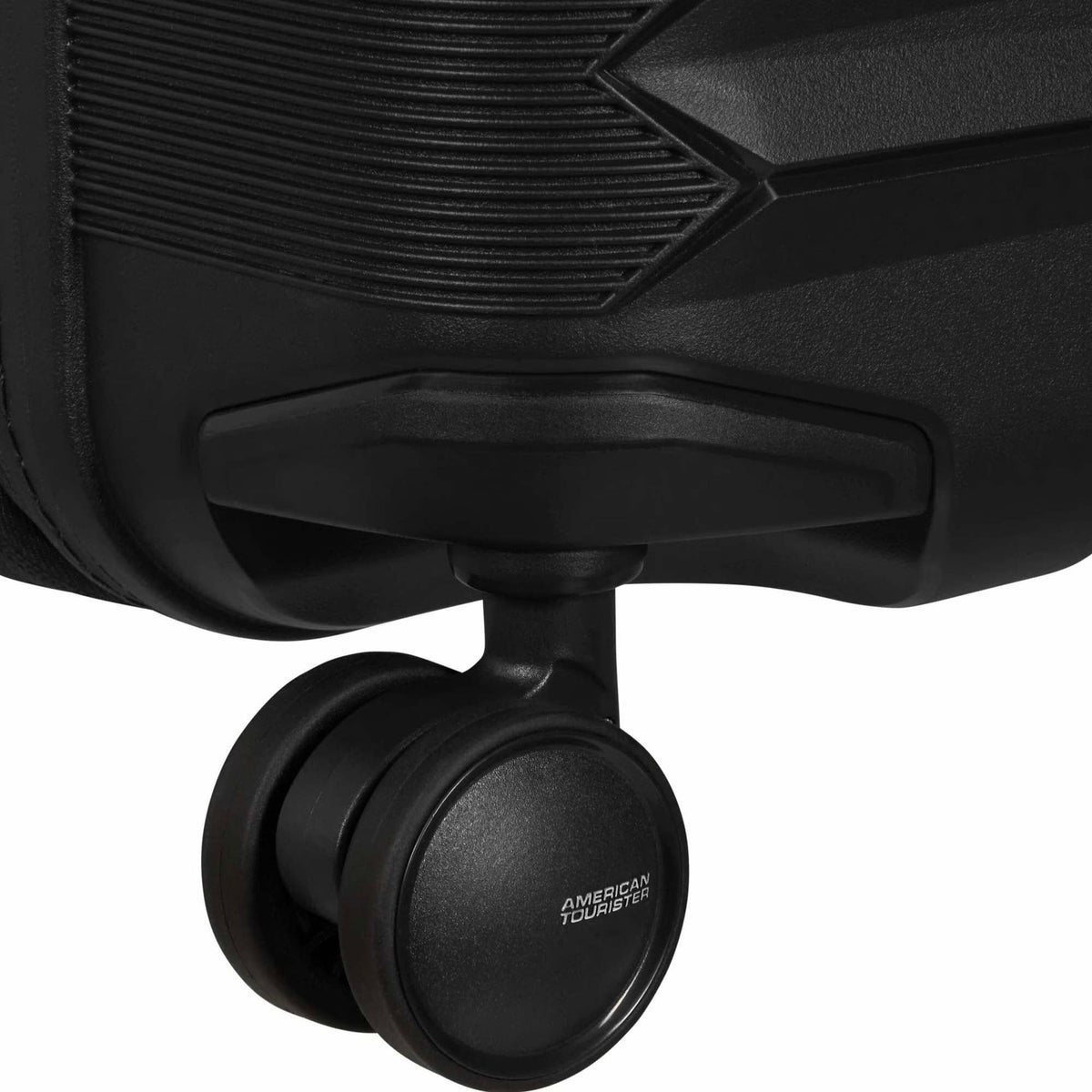 American Tourister FastForward™ Expandable Spinner Carry-On Luggage 5