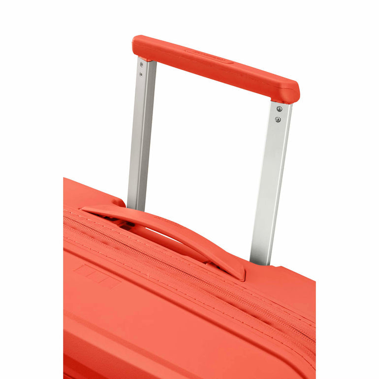 American Tourister FastForward™ Large Expandable Spinner Luggage 5