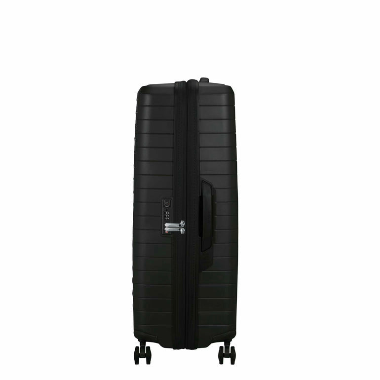 American Tourister FastForward™ Large Expandable Spinner Luggage 30