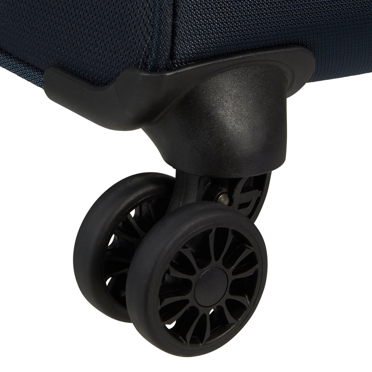 American Tourister Summerride™ Expandable Spinner Large Luggage 15