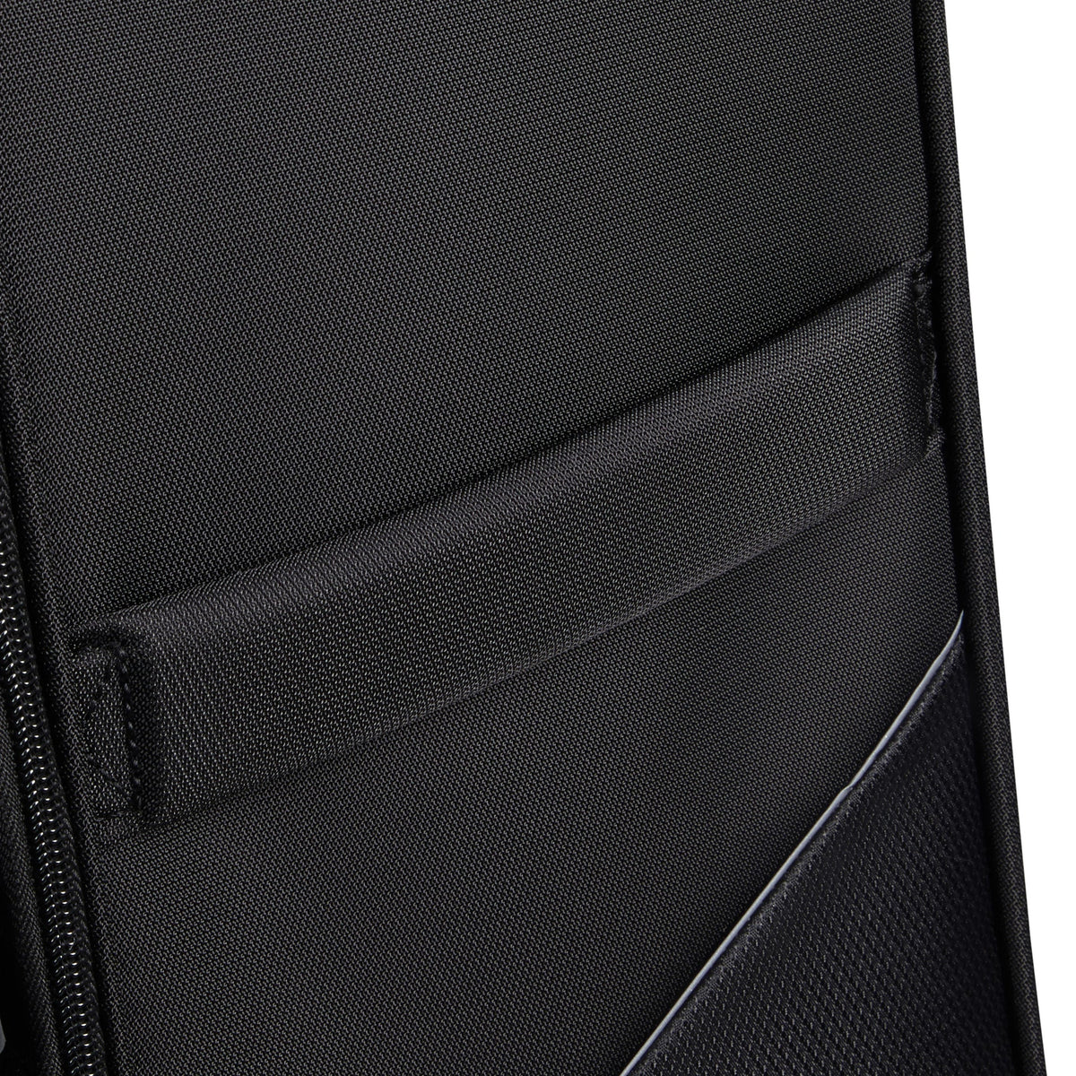 American Tourister Summerride™ Expandable Spinner Medium Luggage 13