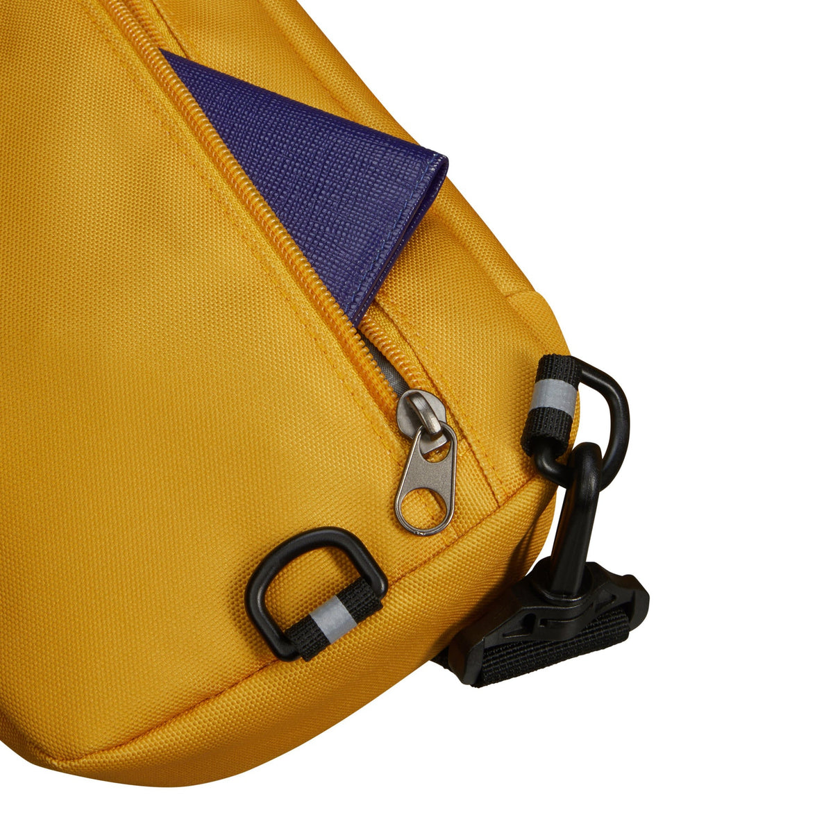 American Tourister BrightUp™ Sling Bag 30