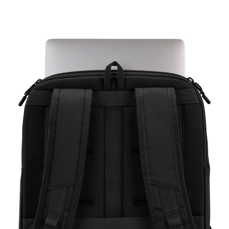 High Sierra Lineage Travel Backpack 19