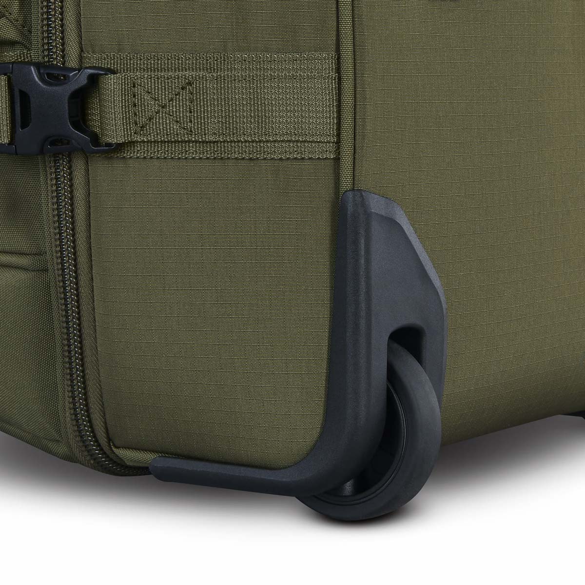 High Sierra Pathsetter 32" Wheeled Duffle 6