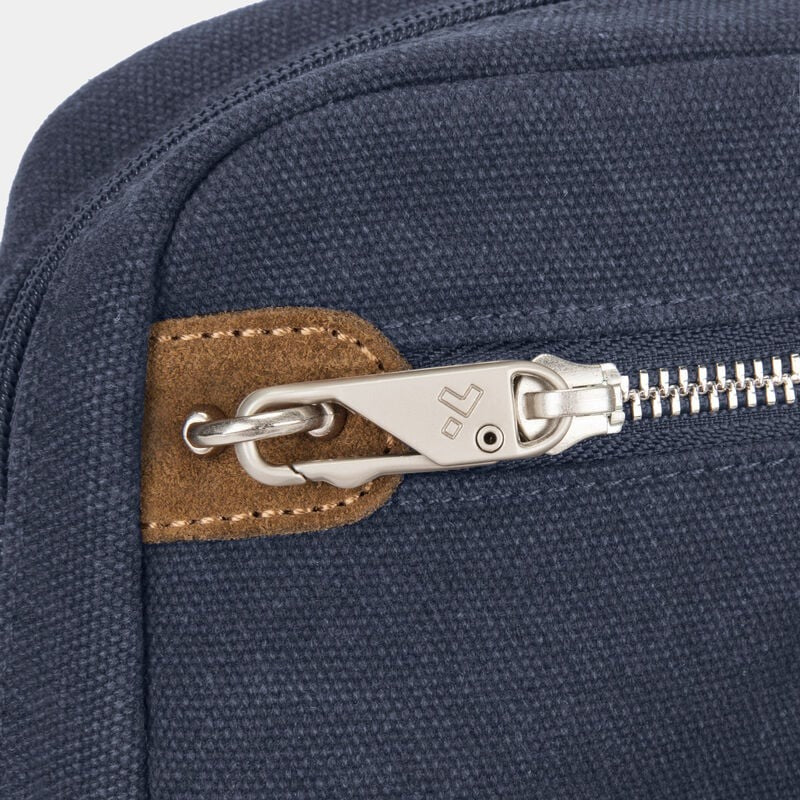 Travelon Anti-Theft Heritage Tour Bag 31