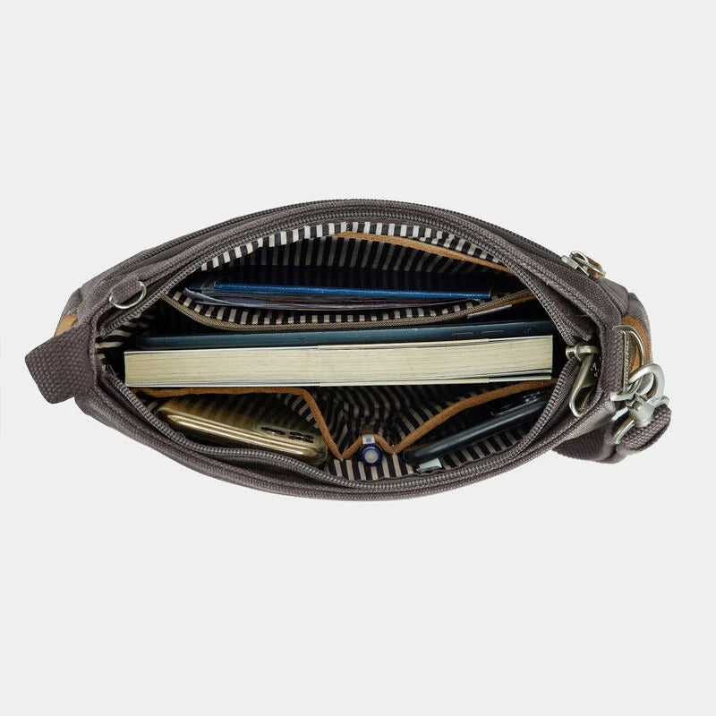 Travelon Anti-Theft Heritage Saddle Crossbody 43