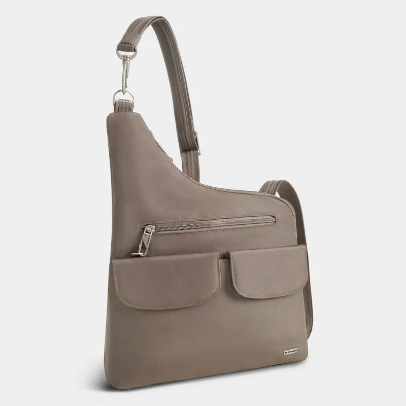 Travelon Anti-Theft Classic Crossbody 18