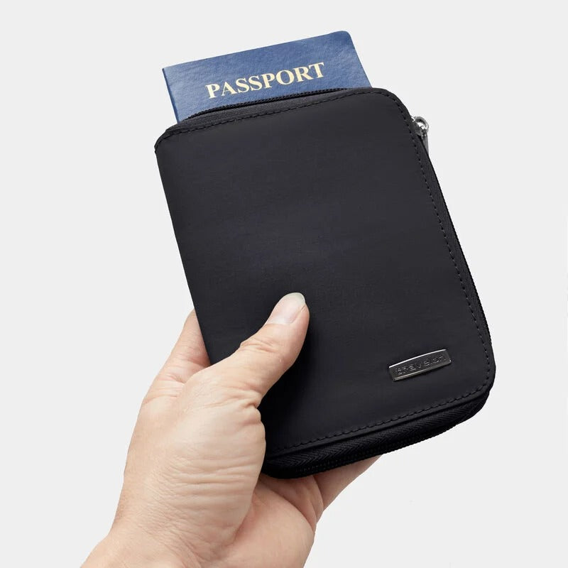 Travelon RFID Blocking Passport Zip Wallet 39