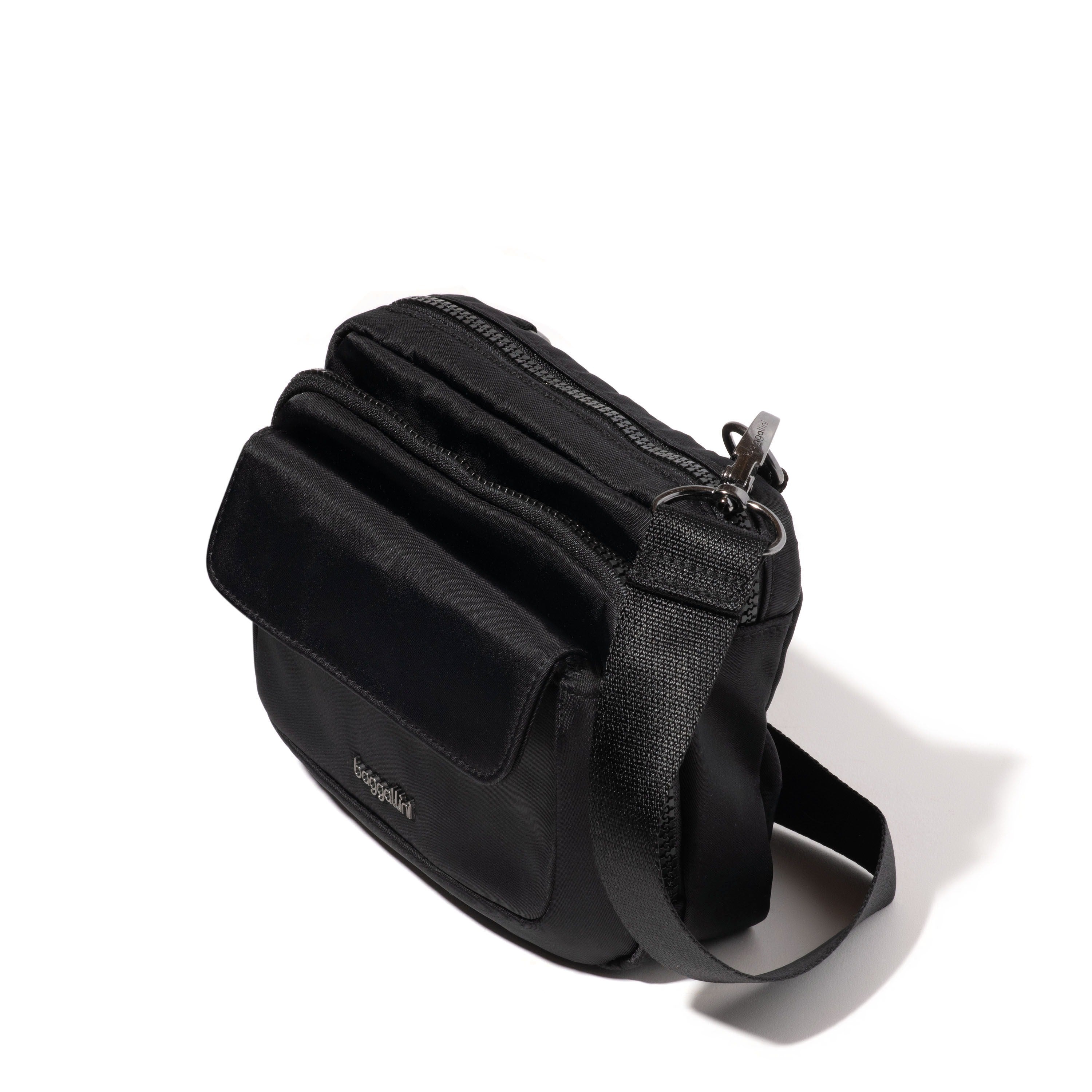 Baggallini Modern Everywhere Double Zip Crossbody 23