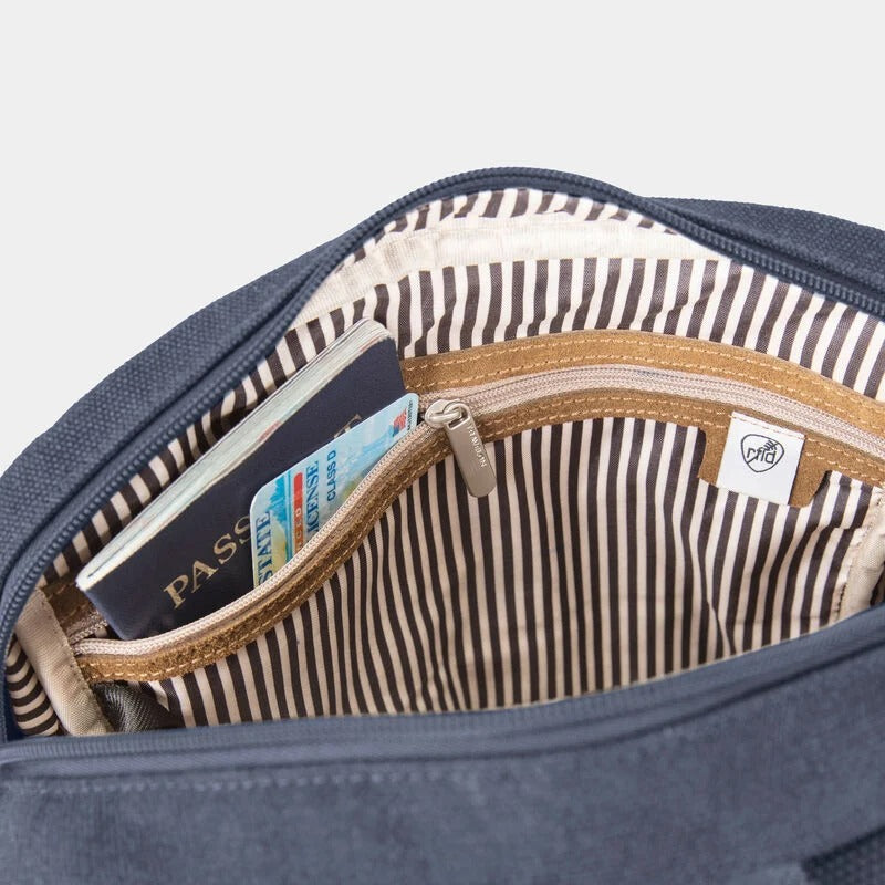 Travelon Anti-Theft Heritage Tour Bag 32