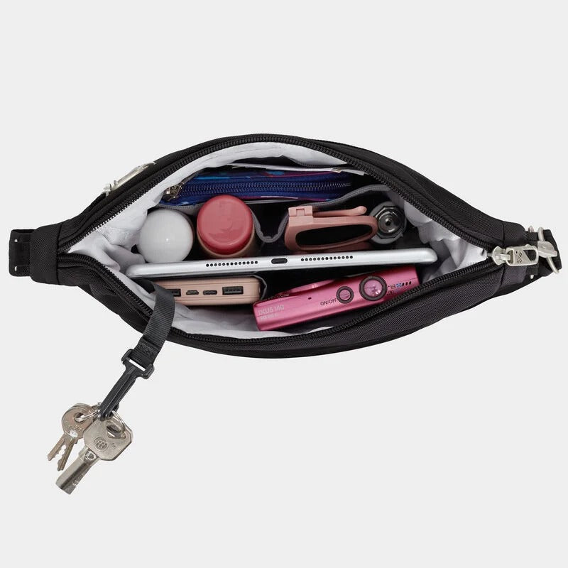 Travelon Anti-Theft Classic Messenger 43