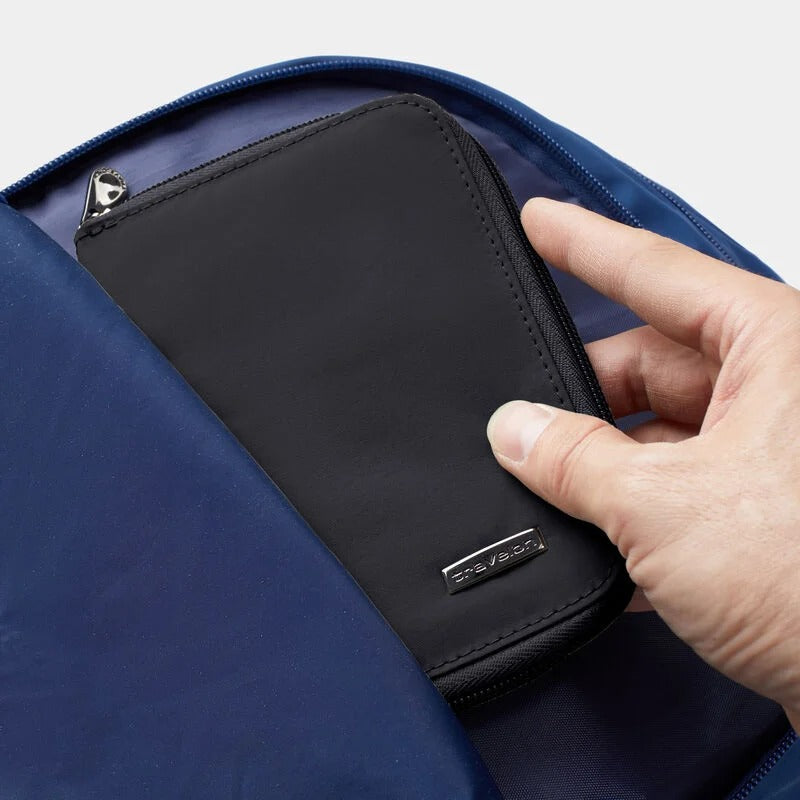 Travelon RFID Blocking Passport Zip Wallet 40
