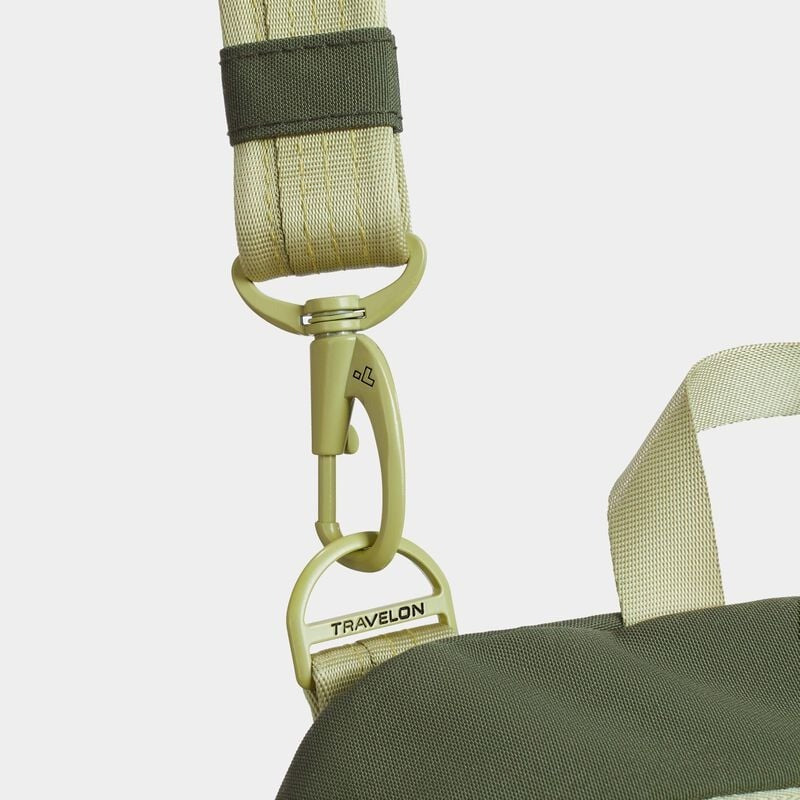 Travelon Voyages Anti-Theft Tour Bag 26