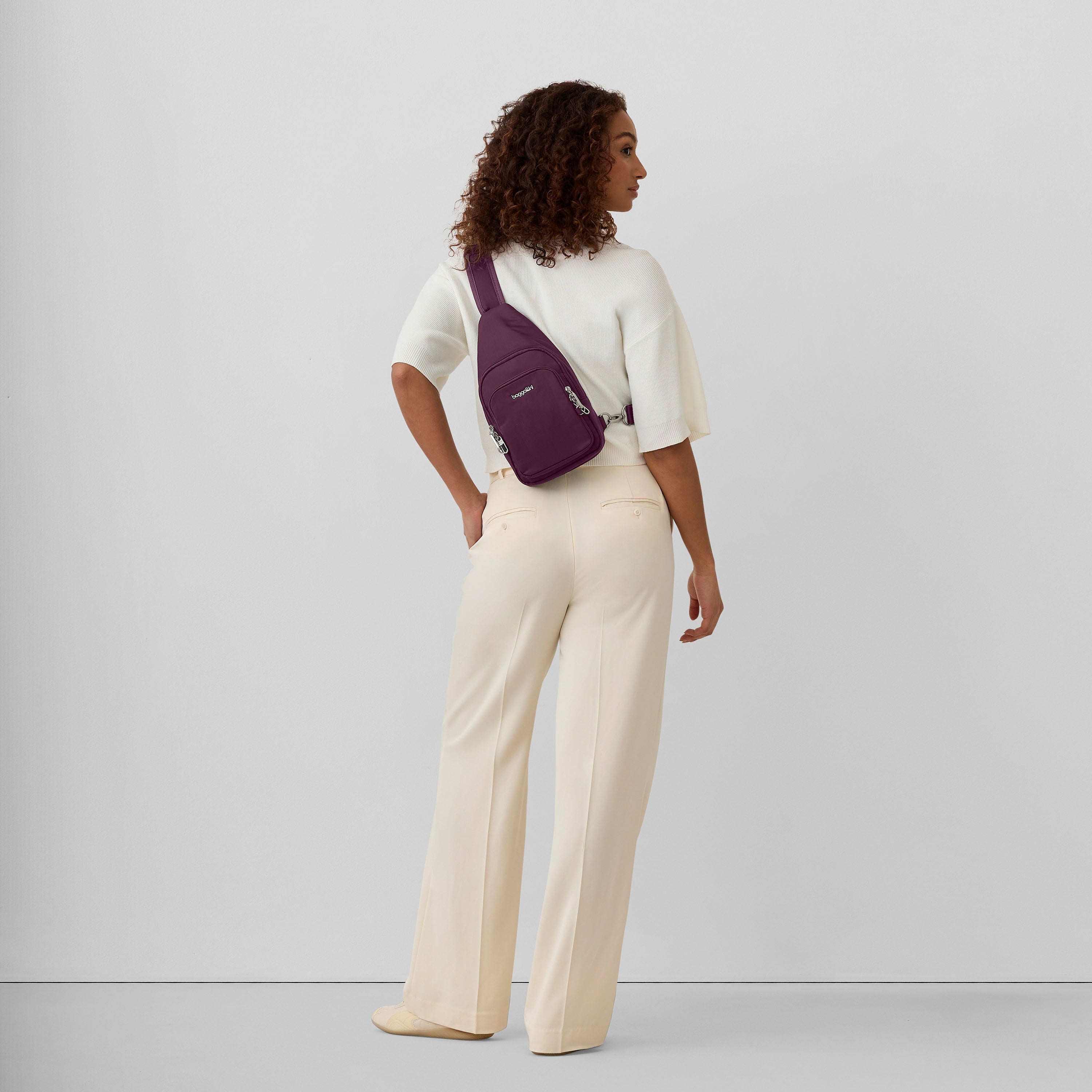Securtex® Classic Anti-Theft Daytripper Sling Bag 20