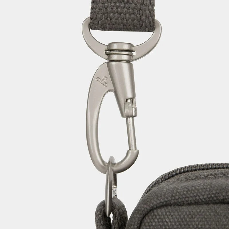 Travelon Anti-Theft Heritage Crossbody 24