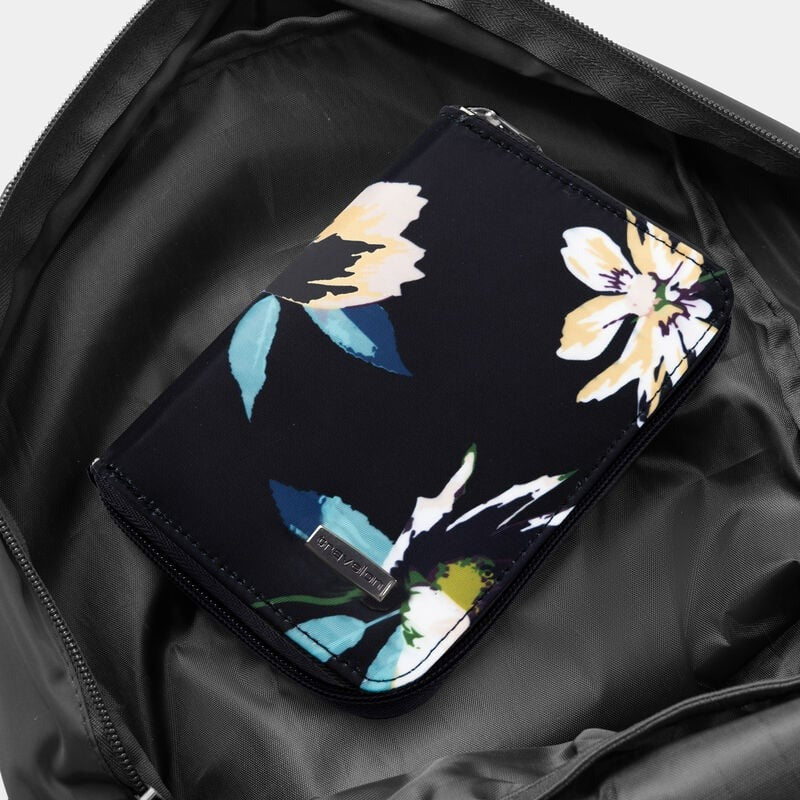 Travelon RFID Blocking Passport Zip Wallet 27