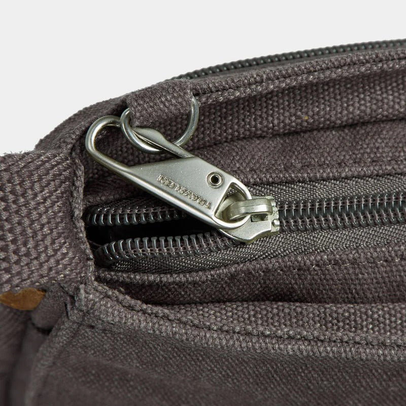 Travelon Anti-Theft Heritage Saddle Crossbody 35