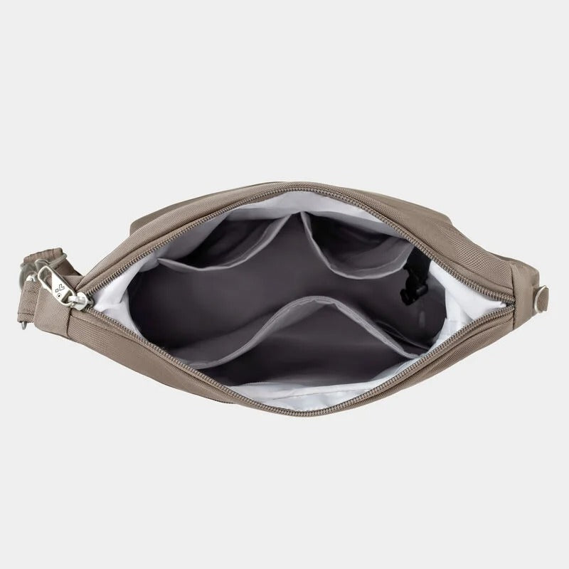 Travelon Anti-Theft Classic Messenger 25