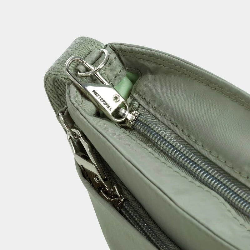 Travelon Roam Anti-Theft Small Crossbody 30