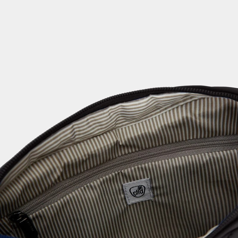 Travelon Anti-Theft Boho Crescent Crossbody 31